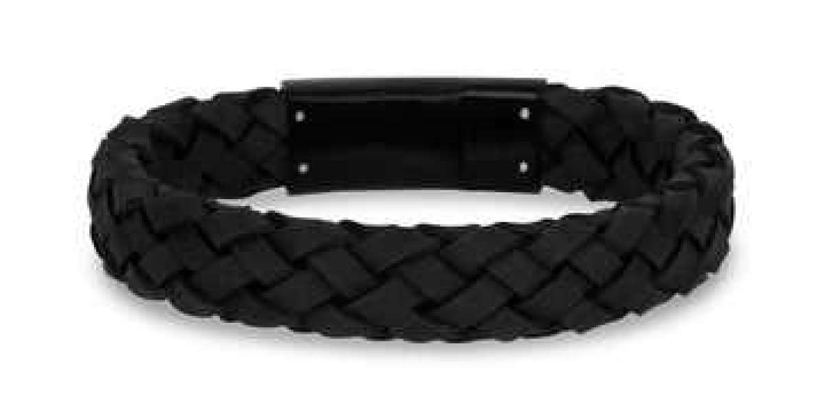 Personalized Leather Bracelets for Men: A Unique Gift Idea